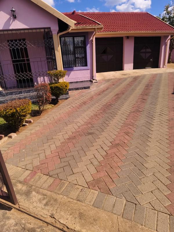 3 Bedroom Property for Sale in Mogwase Unit 5 North West